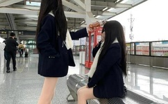 男女生一起嗟嗟嗟很痛无马